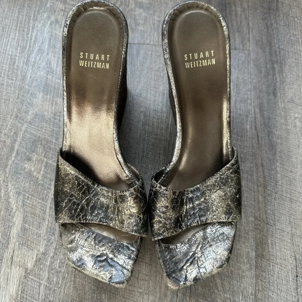 Stuart Weitzman Cadence Wedge Sandals Metallic Leather Cork Platform Sz 7‎ 1 / 2